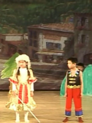 走进美妙的戏剧花园